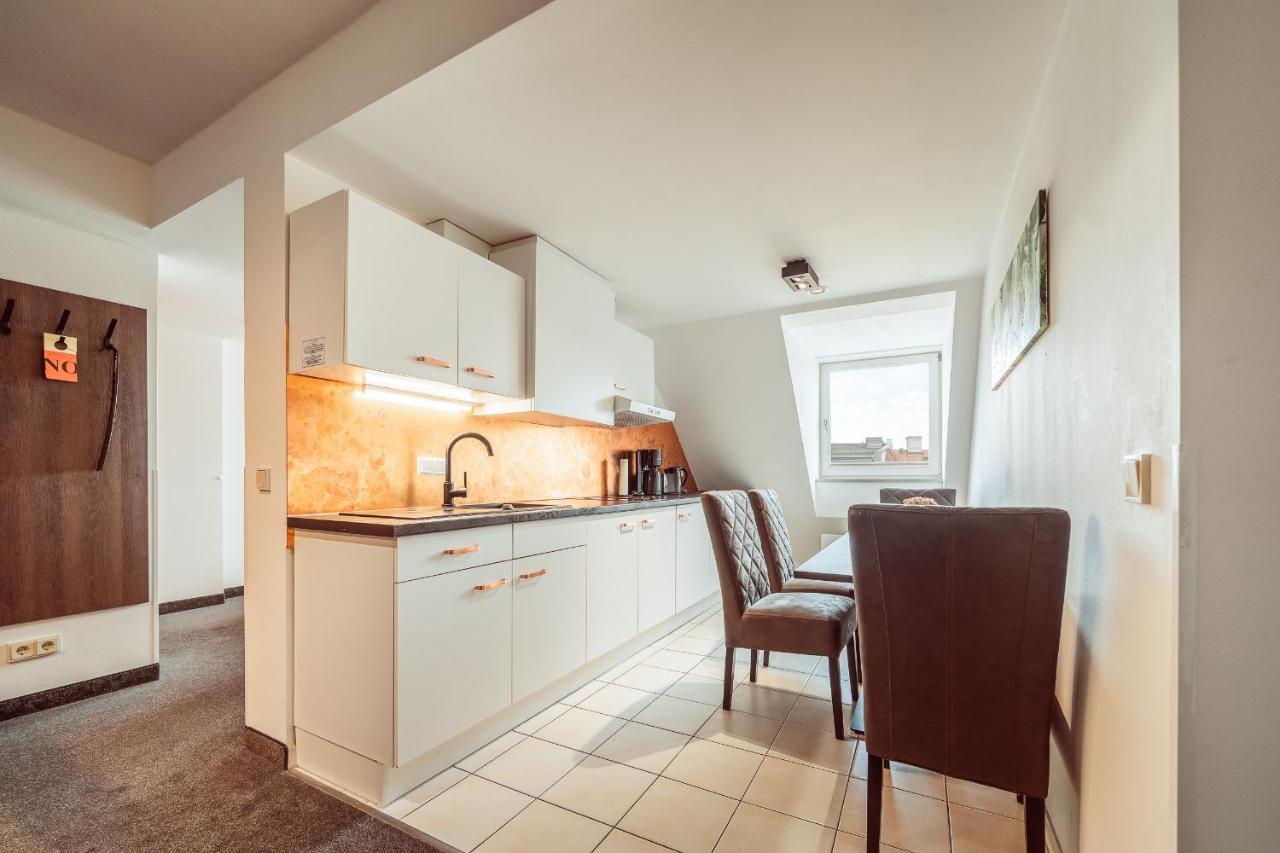 Familienapartment Am Neumarkt Lll Dresda Esterno foto