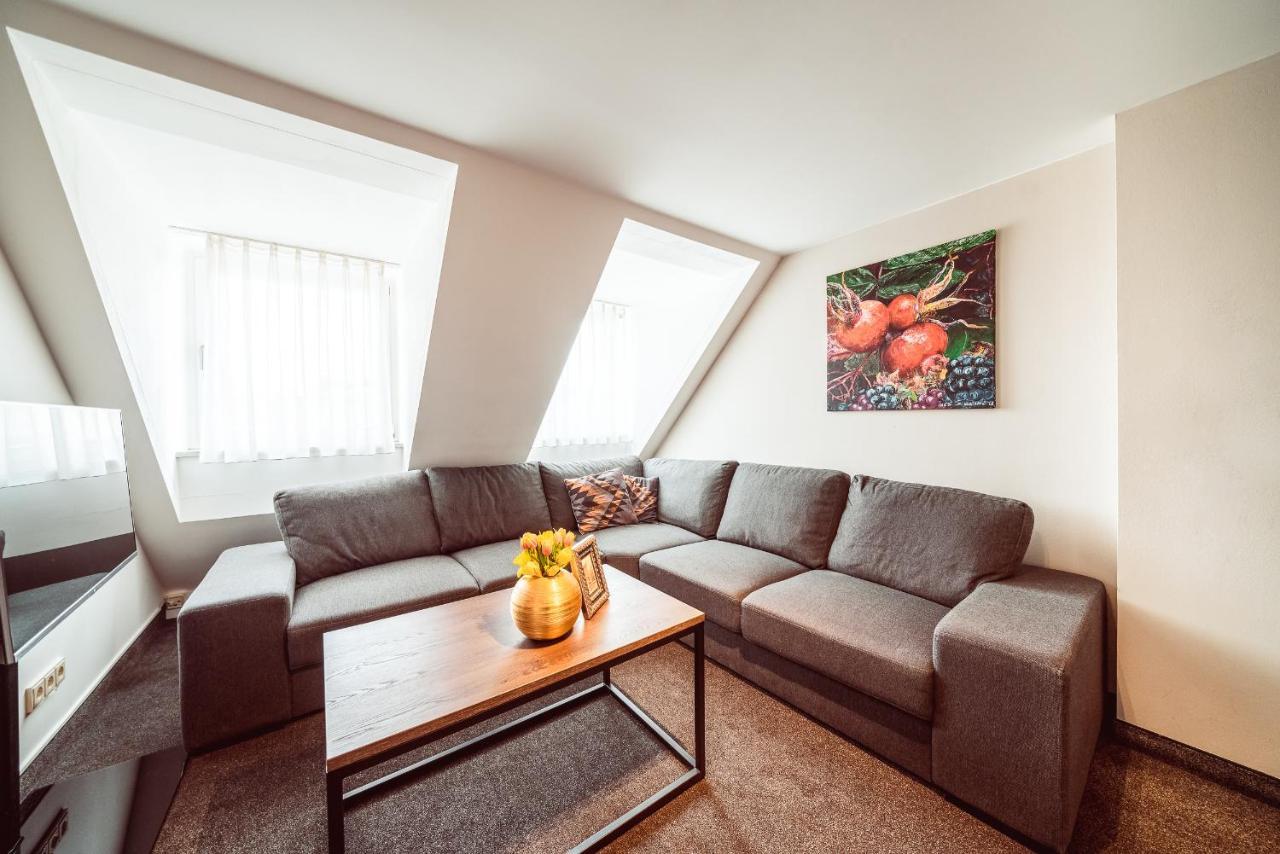 Familienapartment Am Neumarkt Lll Dresda Esterno foto